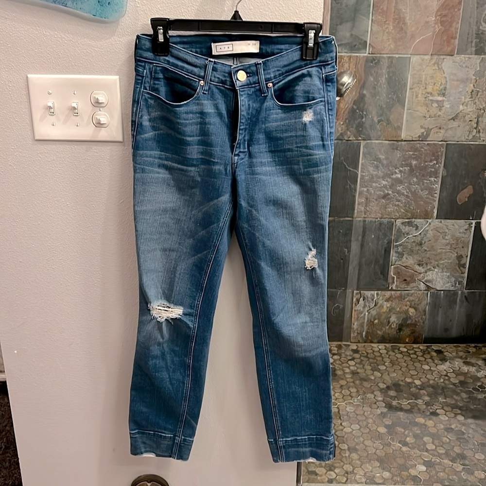 AYR size 28 zipper straight leg jeans